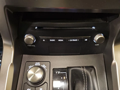 Lexus NX 2.5 300h Business Navigation 2WD