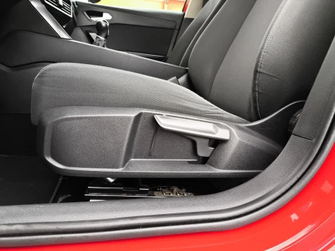 Seat Leon 1.0 TSI SANDS Reference Go 81 kW (110 CV)