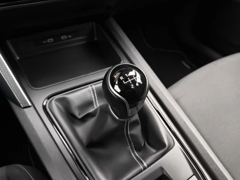 Seat Leon 1.0 TSI SANDS Reference Go 81 kW (110 CV)