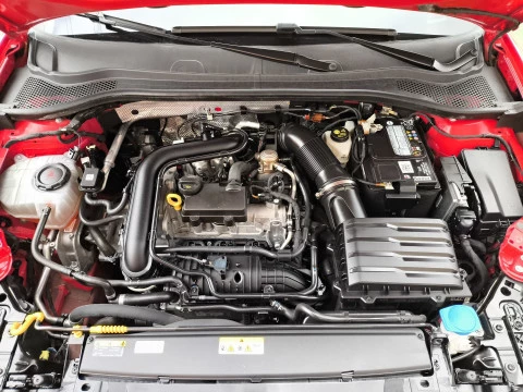 Seat Leon 1.0 TSI SANDS Reference Go 81 kW (110 CV)