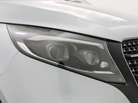 Mercedes-Benz Clase V 2.0 250 D AVANTGARDE LWB 190 5P