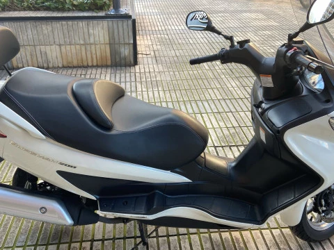 Suzuki Bugman 200 SUZUKI BUGMAN 200 200 GASOLINA