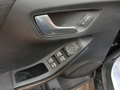 Ford Puma 1.5 Ecoblue 120cv Titanium