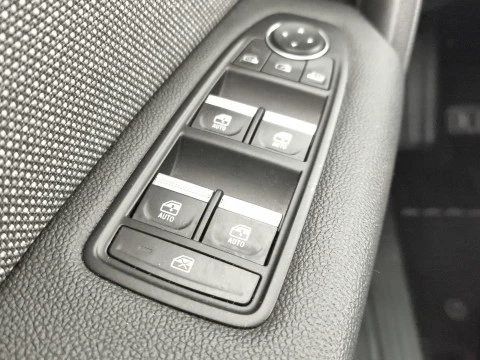 Renault Captur  Gasolina/gas  TCe Techno 74kW GLP