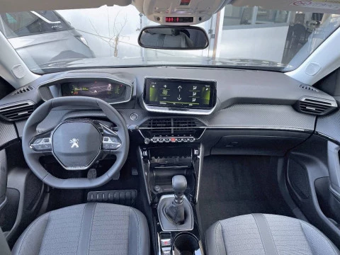Peugeot 2008 Allure Pack Puretech 130 S&S BVM6