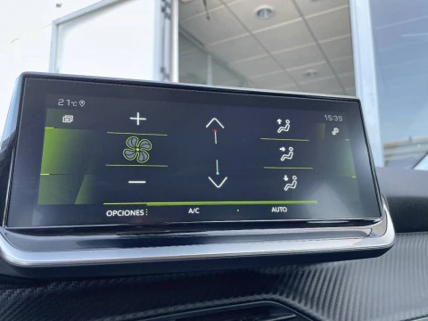 Peugeot 2008 Allure Pack Puretech 130 S&S BVM6