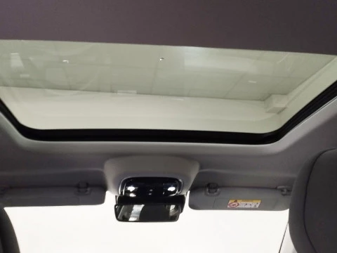 EBRO S800 1.6 TGDI Luxury 7 DCT