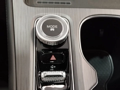 EBRO S800 1.6 TGDI Luxury 7 DCT