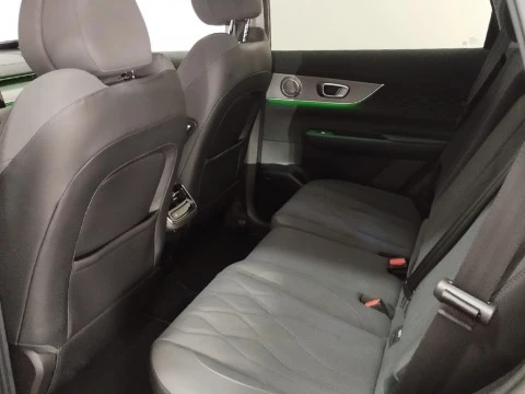 EBRO S800 1.6 TGDI Luxury 7 DCT