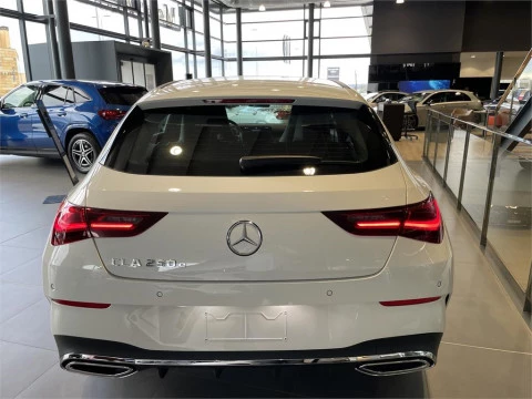 Mercedes-Benz CLA 250 e Shooting Brake