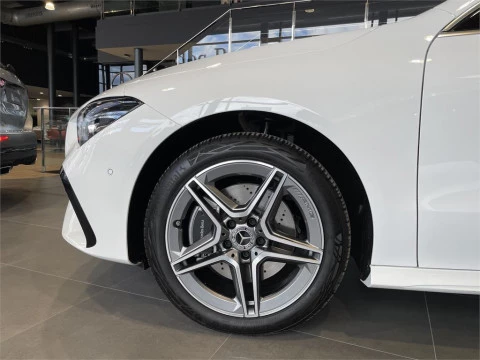 Mercedes-Benz CLA 250 e Shooting Brake