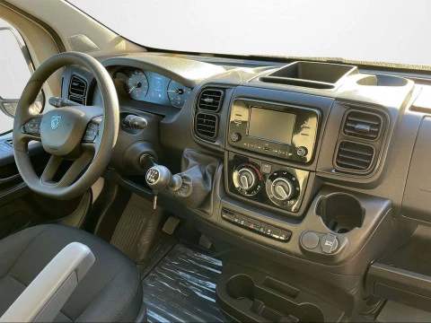 Peugeot Boxer Furgón 3.5 L3H2 BlueHDi 140 S&S 6v MAN