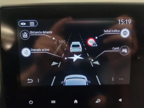 Renault Clio Evolution TCe 100 (74kw) GLP