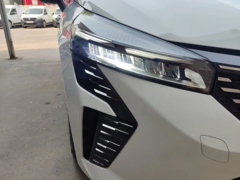 Renault Clio Evolution TCe 100 (74kw) GLP