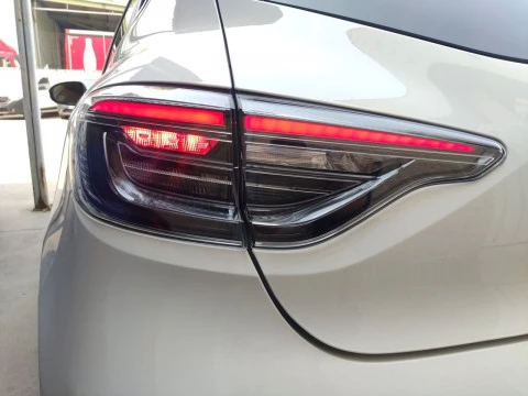 Renault Clio Evolution TCe 100 (74kw) GLP