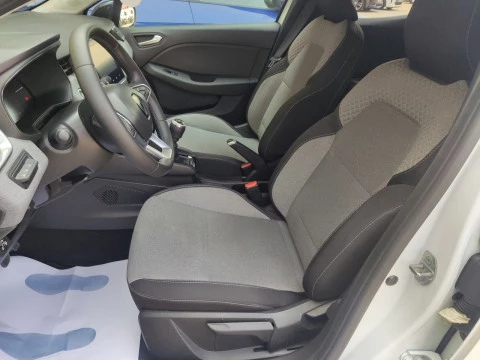 Renault Clio Evolution TCe 100 (74kw) GLP