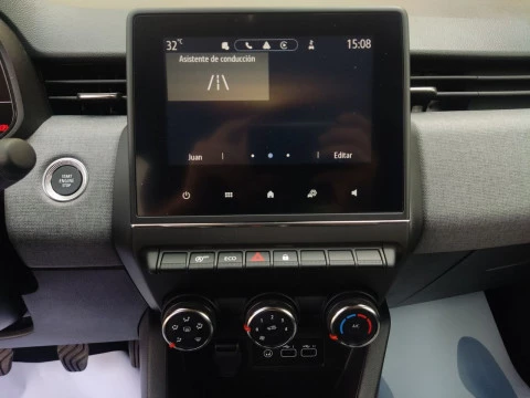 Renault Clio Evolution TCe 100 (74kw) GLP