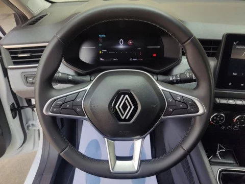 Renault Clio Evolution TCe 100 (74kw) GLP