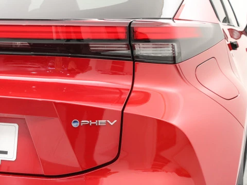 Toyota C-HR 2.0 PHEV HYBRID ADVANCE CVT 223 5P