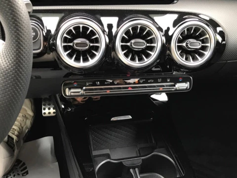 Mercedes-Benz Clase A  250 e Berlina
