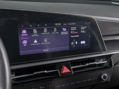 Kia Niro 1.6 GDi HEV 95kW (129CV) Drive
