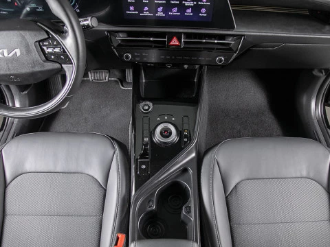 Kia Niro 1.6 GDi HEV 95kW (129CV) Drive