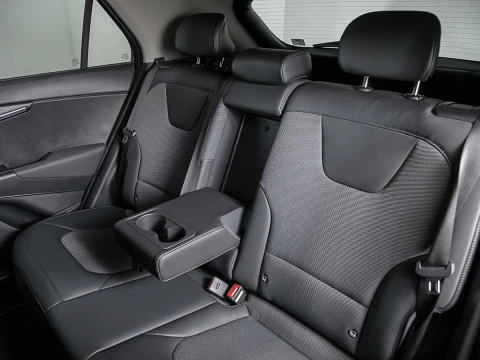 Kia Niro 1.6 GDi HEV 95kW (129CV) Drive