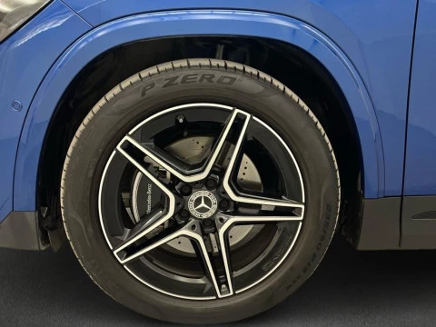 Mercedes-Benz GLA 200 d