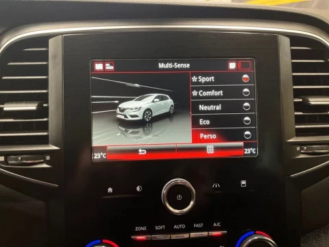 Renault Megane Zen Tce GPF 103kW (140CV) - 18