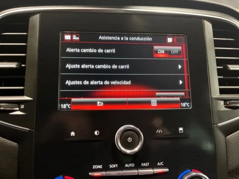Renault Megane Zen Tce GPF 103kW (140CV) - 18