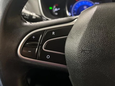 Renault Megane Zen Tce GPF 103kW (140CV) - 18