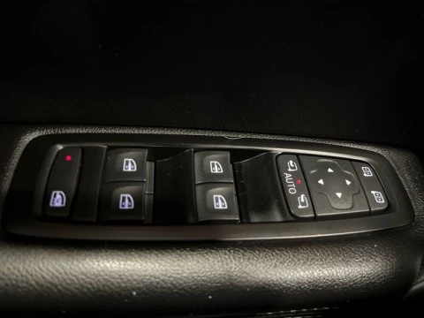Renault Megane Zen Tce GPF 103kW (140CV) - 18