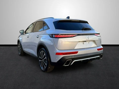 DS 7 PLUG-IN HYBRID 225 ÉTOILE