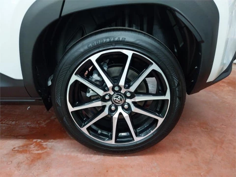 Toyota Yaris Cross 130H GR Sport