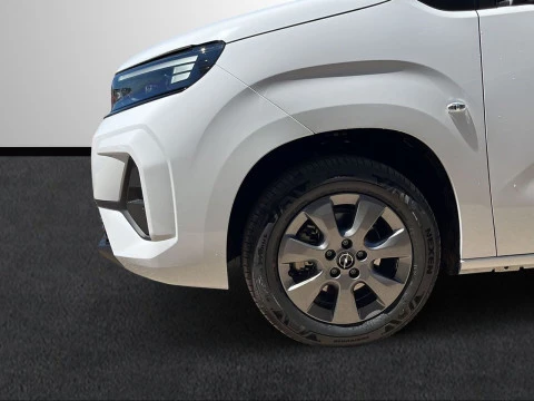 Opel Combo 100 Cv 1.5 Td S/S MT6 €6.4