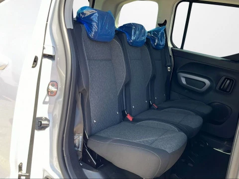 Opel Combo 100 Cv 1.5 Td S/S MT6 €6.4