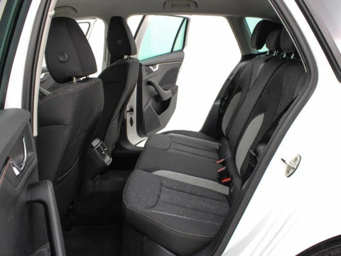 Skoda Kamiq 1.0 TSI 81KW DSG STYLE 110 5P