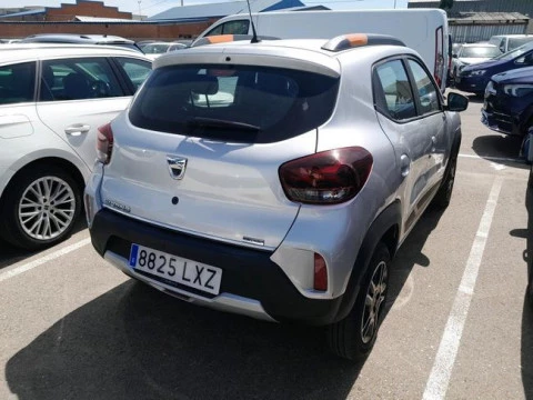 Dacia Spring Comfort Plus Electric 33kW (45CV)