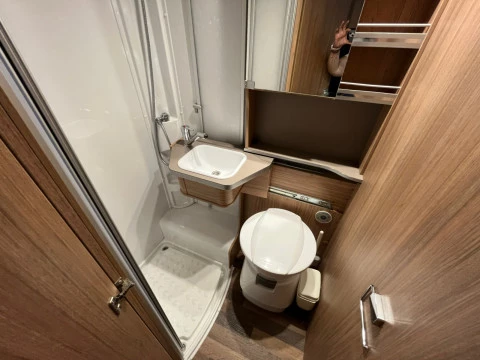 WEINSBERG CARAHOME CARAHOME R59