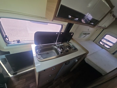 MCLOUIS MENFYS VAN MENFYS S-LINE 1 VAN