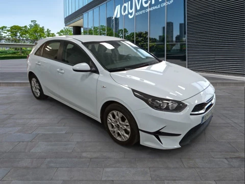 Kia Ceed 1.6 MHEV iMT 100kW (136CV) Concept