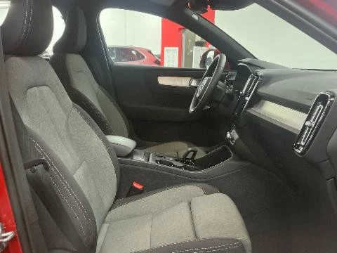 Volvo XC40 XC40 Core, T2 automático, Gasolina
