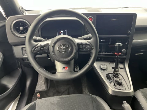 Toyota GR Yaris 1.6T 276 AUTOMÁTICO RZ