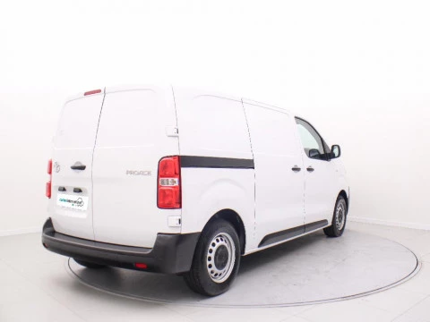 Toyota Proace 1.5D 88KW L2 GX 120 4P