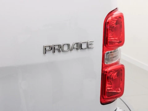 Toyota Proace 1.5D 88KW L2 GX 120 4P