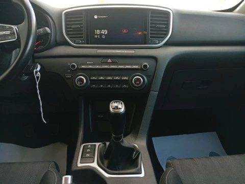 Kia Sportage 1.6 MHEV Business 100kW (136CV) 4x4