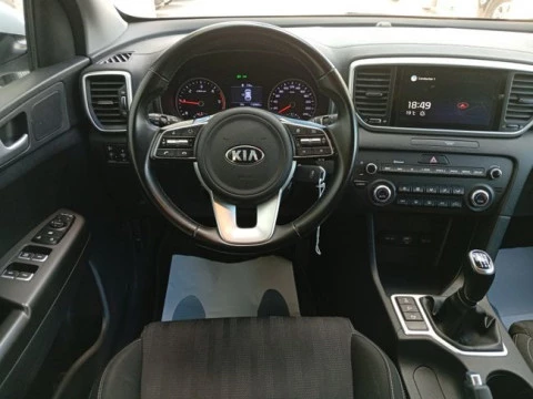 Kia Sportage 1.6 MHEV Business 100kW (136CV) 4x4