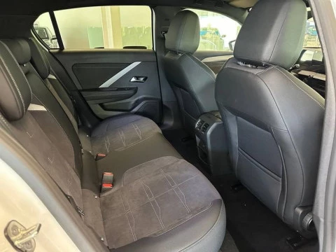 Opel Astra Electric 54kWh GS Auto