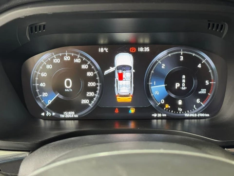 Volvo XC60 Momentum B4 Diesel