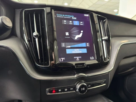 Volvo XC60 Momentum B4 Diesel